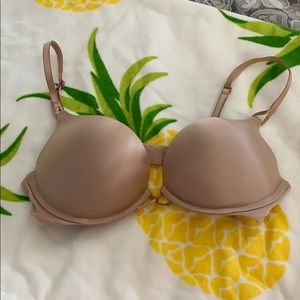 Victoria Secret Bombshell Plunge Bra 36B